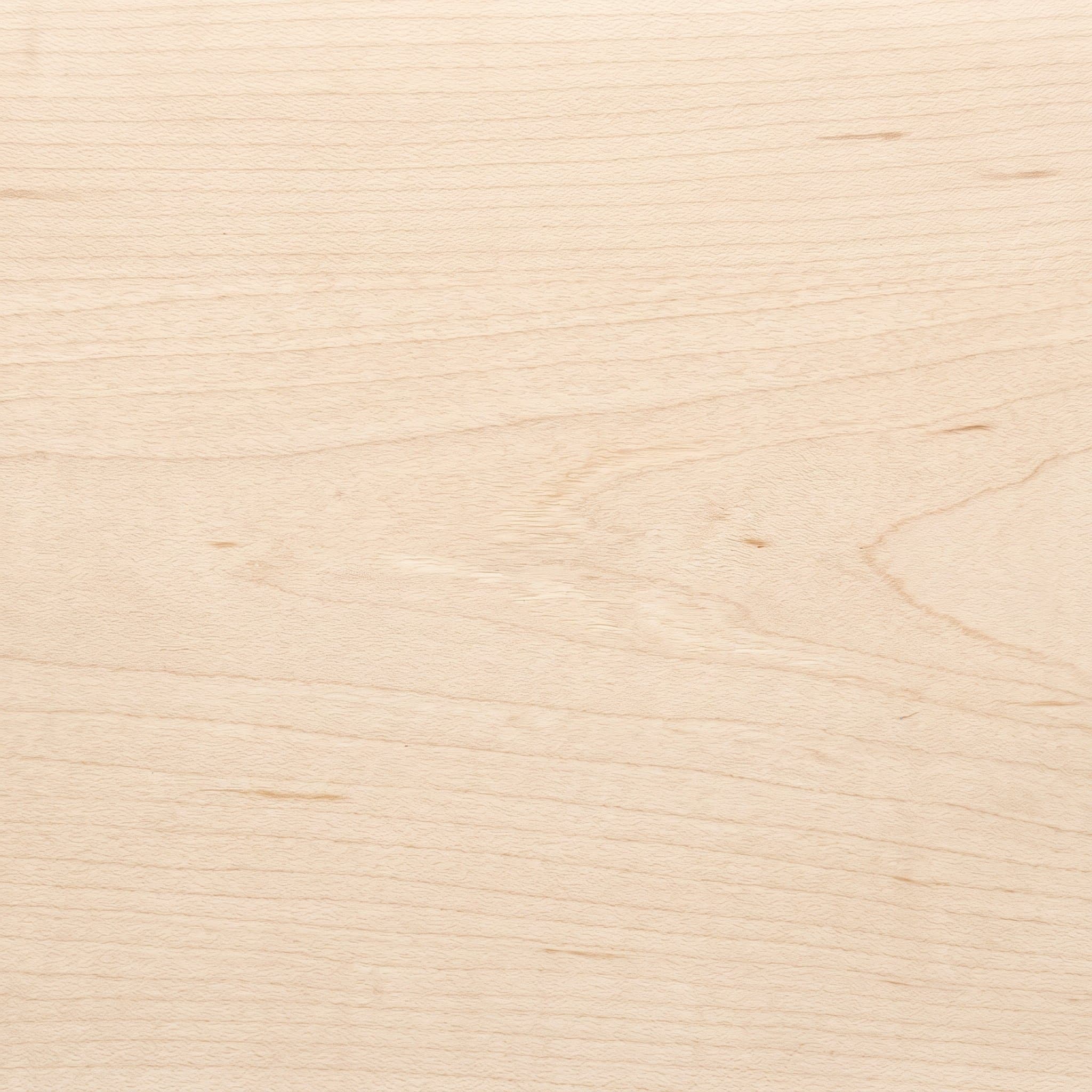 Hard Maple — natural grain at full detail